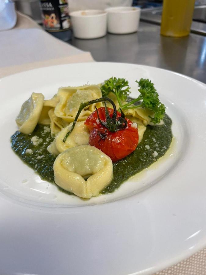 Hotel Ristorante Da Franco 제펠트 외부 사진